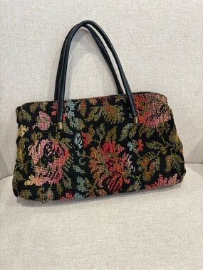 Vintage Floral Tapestry Shoulder Bag with Black Handles